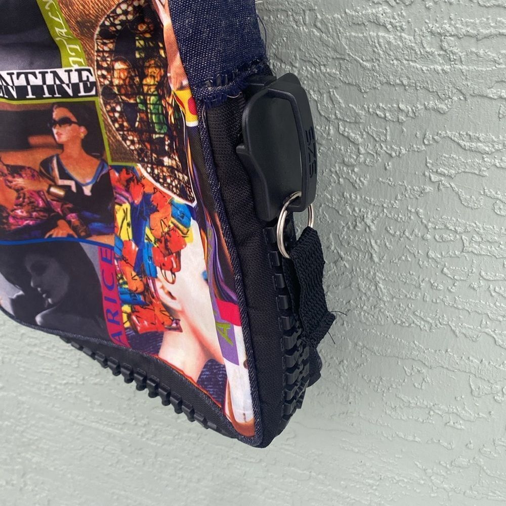 Cross Body Purse - Picture 5 of 15